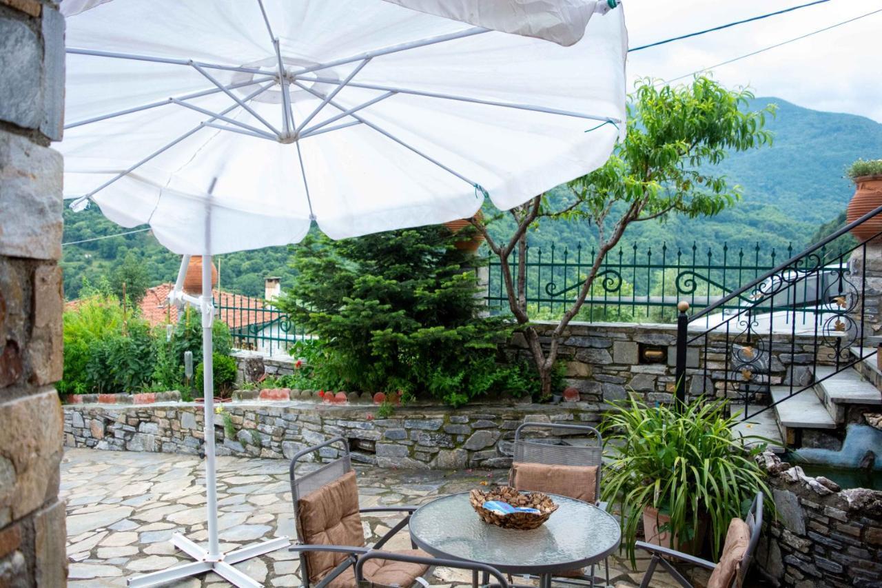 Efi'S Guest House Áyios Dhimítrios 外观 照片